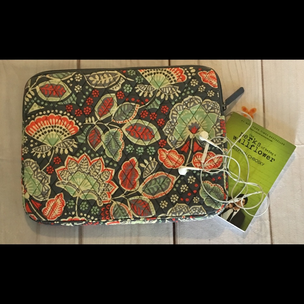 Vera Bradley - Computer Sleeve